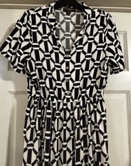 NWT Johnston & Murphy Old Money Resortcore Quiet Luxury Geo Clean Girl Size XS