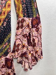 Umgee Women&rsquo;s Boho Paisley Bell Sleeve Hi-Low Ruffle Kimono Open Front Dress Med