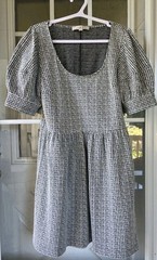 LOFT Women&rsquo;s Black/White Gingham Fit & Flare Scoop Neck Puff Sleeve M