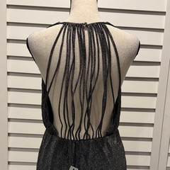 Halston Heritage Metallic Silver & Black Evening V-Neck lined Dress. size 2