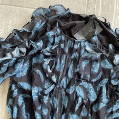 Rachel Zoe Women’s Cold Shoulder 100% Silk Dress Size 10 Black With Blue Feather