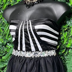 Love Reign Dress 11 Black White Strapless Rhinestone Belt Party Cocktail 3012