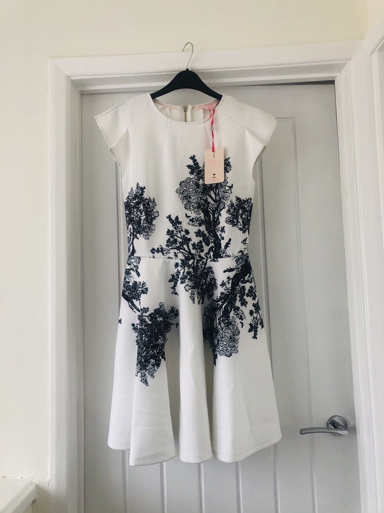 TED BAKER 2 UK 8 Wooland Toile floral print fit flare full skirt skater dress
