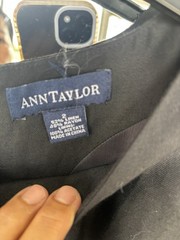Ann Taylor Black Linen Blend Sheath Dress Round Neck Short Sleeve Pockets 2