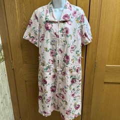 Vintage 1960&rsquo;s 1970&rsquo;s Sears Zip & Dash Floral House Coat Dress – USA – Size 12