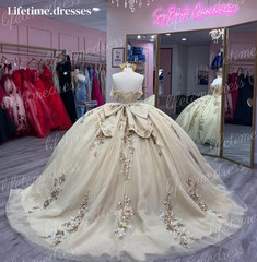 Light Yellow Quinceanera Dresses with Bow Sweet 15 16 Birthday Party Ball Gowns