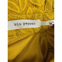 Blu Pepper Mustard Lace Halter Mini Dress Size Medium Leaf Cutwork A-Line Y2K