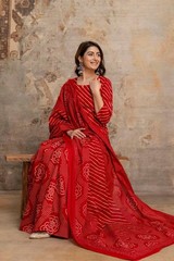 Women Taj Cotton Lehriya Kurti Skirt Dupatta Set Red 3 Pc