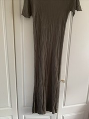 Ladies Size 4 Dress From Atmosphere 49 Inches Long