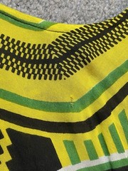 NF Graphic Shift Dress Women’s Free Size Black Yellow Rounded Hem Beach Resort