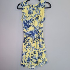 Signature Darby Dress Women’s Size 8 Yellow Blue Floral Sleeveless Belted