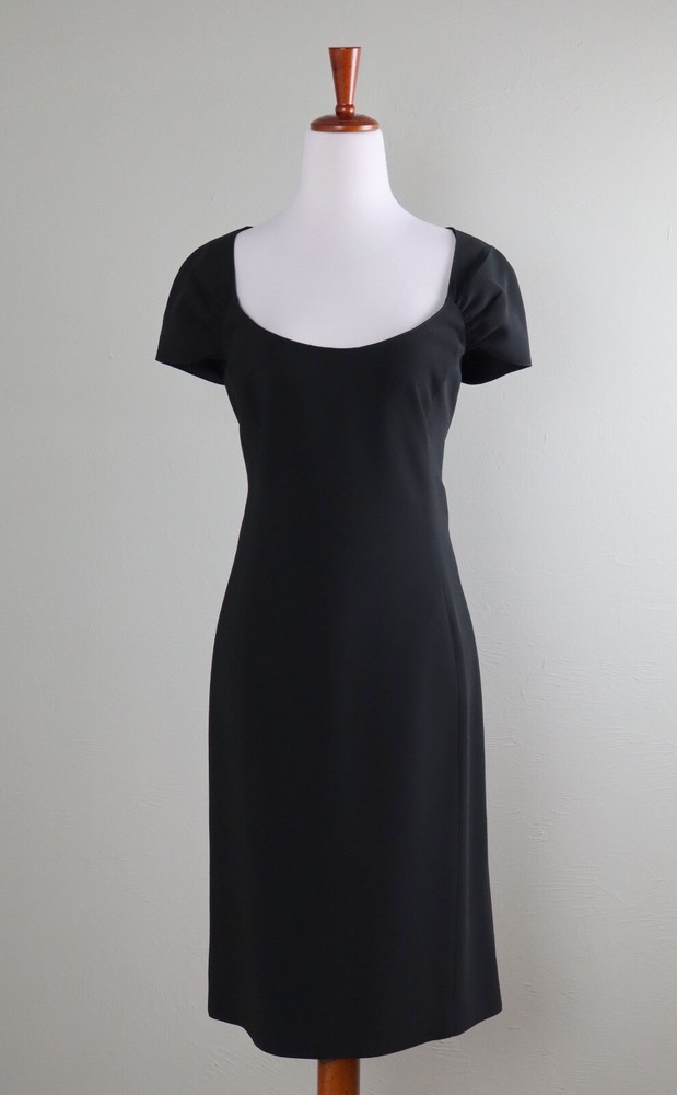 ST. JOHN CAVIAR COLLECTION $1295 Solid Black Silk Lined Sheath Dress Size 8