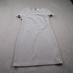 Calvin Klein Short Sleeve Sheath Shift Dress Women&rsquo;s 6 White Black Geometric Zip