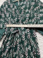 ALEXIA ADMOR Green Palm Dania Surplice Draped Sleeve Dress Sz 4 EUC MSRP $245