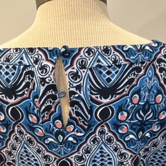 LOFT Blue Geometric Knit Keyhole Boat Neck Shift Knee Dress Long Sleeve M
