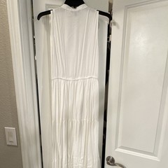 Cassee&rsquo;s White Solid Maxi Dress Collared Sleeveless Long Pullover Size M