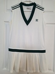 adidas White/Green Solid V-Neck Sleeveless Pleated Mini Shift Dress M