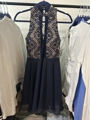 Dear Moon Women’s Navy Floral Lace Fit & Flare V-Neck Sleeveless Zip 3