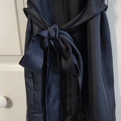 Banana Republic Women&rsquo;s Black 100% Silk Beaded Sleeveless Knee Length Dress SM