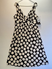 SIGNATURE ROBBIE BEE Black/White Dot Dress (Size XL) Wrap Look Knee Length NWT