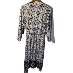 Bass Giraffe Wrap Midi Long Sleeve V-Neck Stretchy Ivory Blue Dress NWT Sz XL