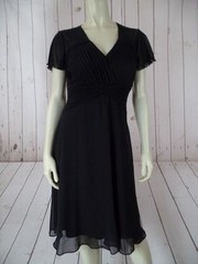 SANGRIA Petite Dress 4P Black Sheer Nylon Overlay Skirt Poly Lining Pleats LBD!