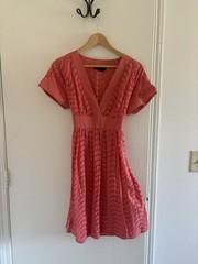 BCBGMAXAZRIA Coral Eyelet Dress Women’s Size 8 – No Lining Boho Summer Style