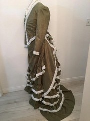 Victorian Edwardian Duchess Walking Costume Women Gothic Ruffle Bustle Evening
