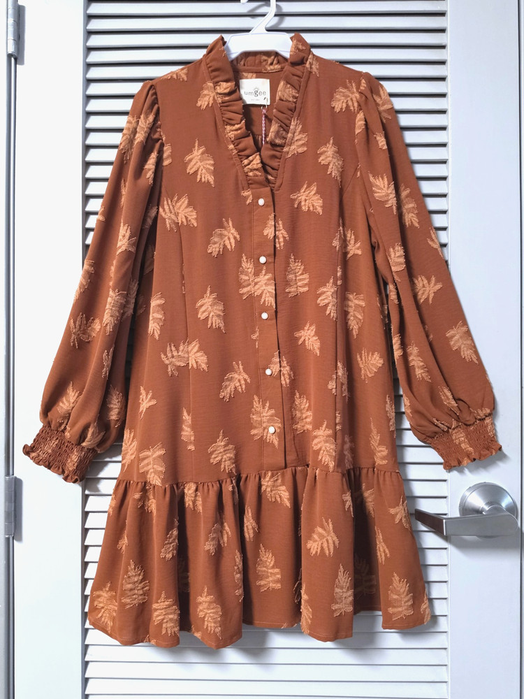 rust flower texture ruffle button front dress L
