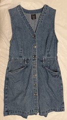 Woman’s GV Denim Button Front Jumper/ Skort Size Med