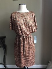 London Times Sz 8 Women’s Orange Multicolor knit short sleeve tie front dress