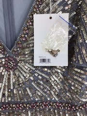 Mac Duggal Sequin NWT $595 #5538 Sequin Flutter Sleeve Gown Formal Silver SZ 10