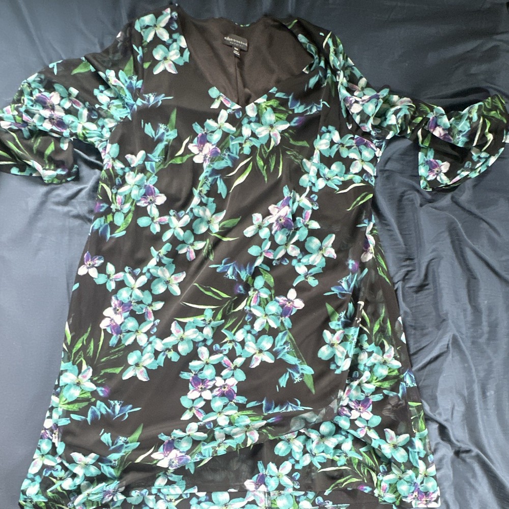 Connected Apparel Women&rsquo;s Black Floral V-Neck 3/4 Sleeve Knee Dress 16W