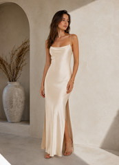 Women&rsquo;s Elegant Satin Maxi Dress Open Back Side Slit Evening Party Gown