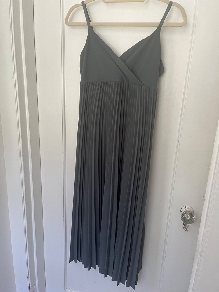 Athleta V-Neck Spaghetti Strap Dress