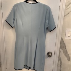 NWT Alexia Admor Jaiya V Neck blue Crepe Button Down Dress Women&rsquo;s 8 Stretch
