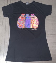 A8 VTG S/M LAUREL BURCH FELINE FRIENDS ARTISTIC CATS DRESS T-SHIRT BLACK USA