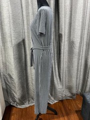NWOT A New Day Pin striped romper elastic tied waist V neck wide leg size S
