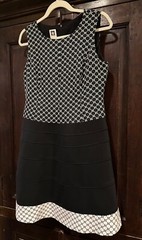Anne Klein Black & White Multi Pattern Pencil Flair Dress 8P Dry Clean Only