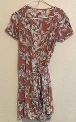 ROXY Women&rsquo;s Brown White Floral Wrap Dress V-Neck Short Sleeve Knee Length M