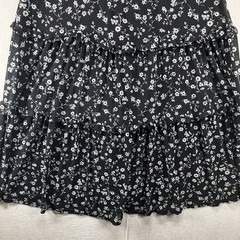 Women&rsquo;s Black White Floral Rustic Tiered Midi Dress XL Gothic Dark Siren Lily