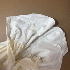 American-vintage Women&rsquo;s White and Cream Dress