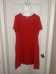 Old Navy Women&rsquo;s Red Solid Shift Dress Round Neck Short Sleeve Knee Length XXL