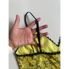 Aqua Women&rsquo;s Yellow Black Mesh Lace Overlay Fit & Flare Midi Dress Size S