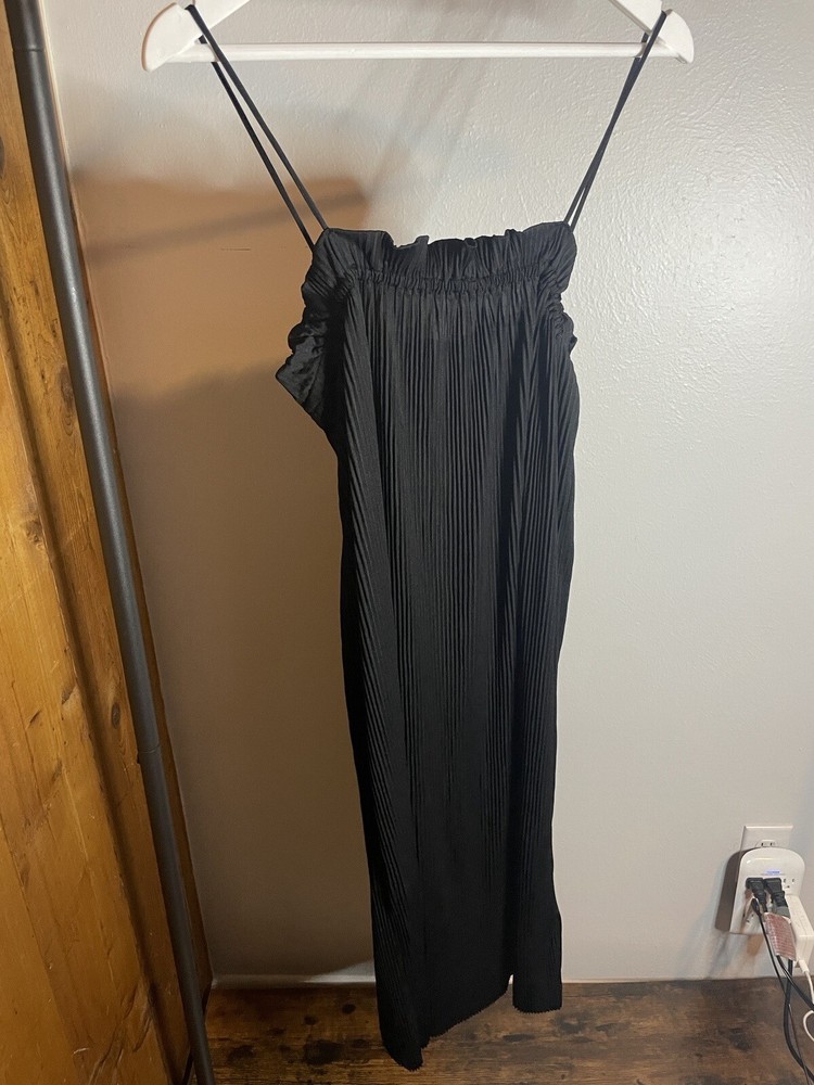 H&M Spaghetti Strap Pleated Dress Sleeveless Size S Black NWT