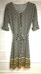 Tacera Black Beige Polyester Gold Zip Front Belted Dress 3/4 Sleeves Size 6 EC!