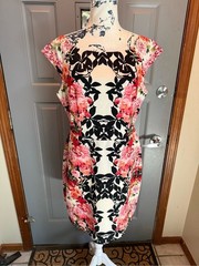 Bisou Bisou -Vibrsnt Pink Floral & Black/White Cap Sleeve Dress (14)