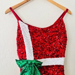 No Boundaries Christmas Sequin Gift Dress XS (0–2) Red White Green Holiday Party