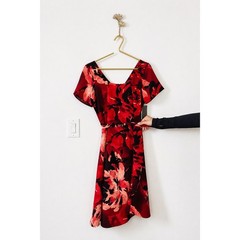 EVA MENDES NY&C Red Floral Belted Fit & Flare Dress Size 10