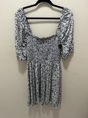 1.STATE Blue White Smocked Floral Puff Sleeve Mini Dress – Size L